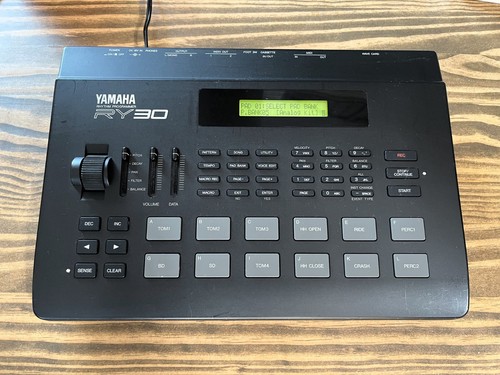 Yamaha ry30 drumcomputer - yamaha,