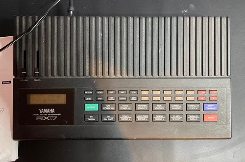 Yamaha drumcomputer - rx, 17