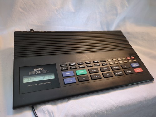 Yamaha rx21 digital rhythm - yamaha,
